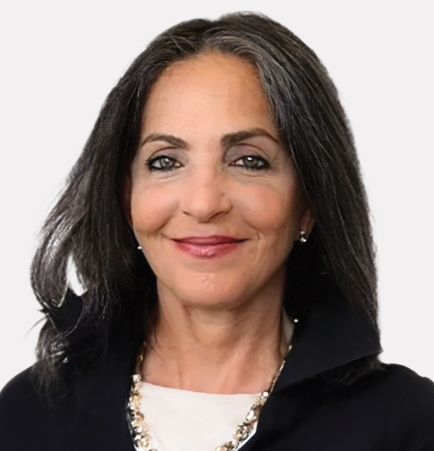 05 PRO013611_director nom_bejar.jpg