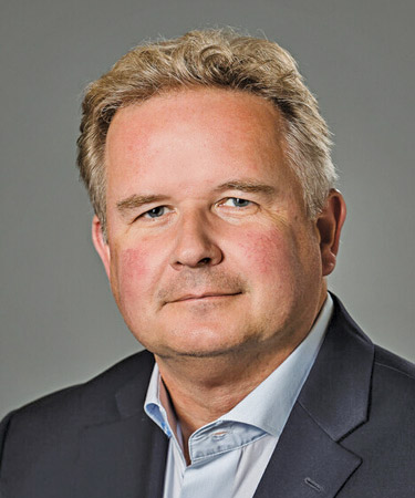 [MISSING IMAGE: ph_mark-4c.jpg]