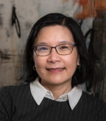 A person wearing glasses

Description automatically generated with medium confidence