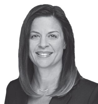 [MISSING IMAGE: ph_jez-bw.jpg]