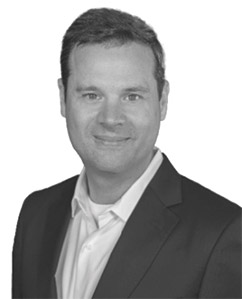 [MISSING IMAGE: ph_markeubanks-bwlr.jpg]