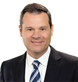 [MISSING IMAGE: ph_markeubanks-4c.jpg]