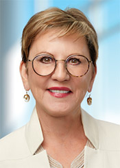 [MISSING IMAGE: ph_pameladavies-4c.jpg]