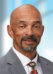 [MISSING IMAGE: ph_stevenboyd-4c.jpg]