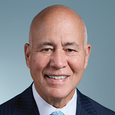 05_438571-3_ photo_Meador.jpg