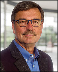 [MISSING IMAGE: ph_thomasdennis-4c.jpg]