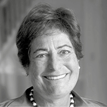 05 PRO013567_photo_election-of-directors_amy.jpg