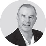 [MISSING IMAGE: ph_thomascir-bw.jpg]