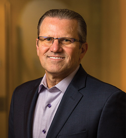 [MISSING IMAGE: ph_claudedavis-4c.jpg]