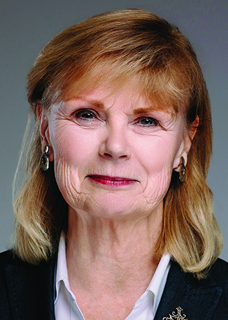 Elizabeth Miller.jpg