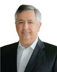 [MISSING IMAGE: ph_antonyvinciquerra-4c.jpg]