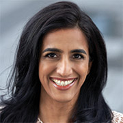 [MISSING IMAGE: ph_ayeshakhanna-4c.jpg]