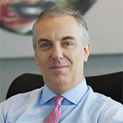 [MISSING IMAGE: ph_pierrecohade-4c.jpg]