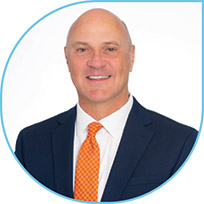 [MISSING IMAGE: ph_jamesclements-pn.jpg]