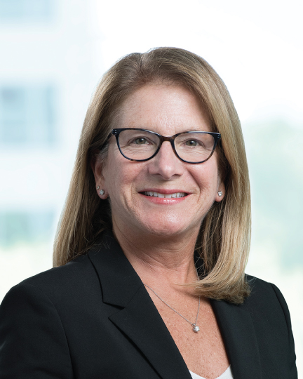 [MISSING IMAGE: ph_letitialong-4c.jpg]