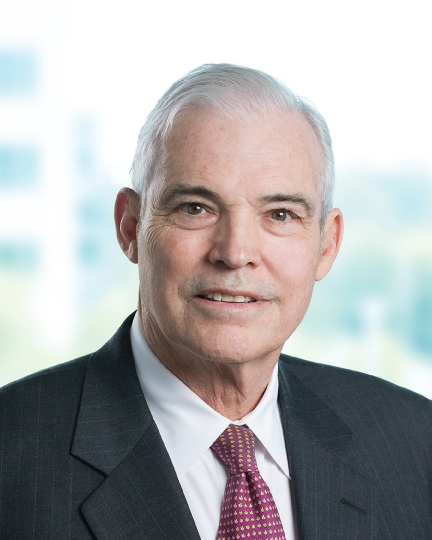 [MISSING IMAGE: ph_thomasbrady-4c.jpg]