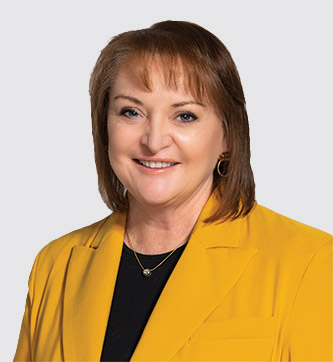 [MISSING IMAGE: ph_christineday-4c.jpg]