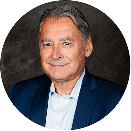 Eric Etchart_crop.jpg