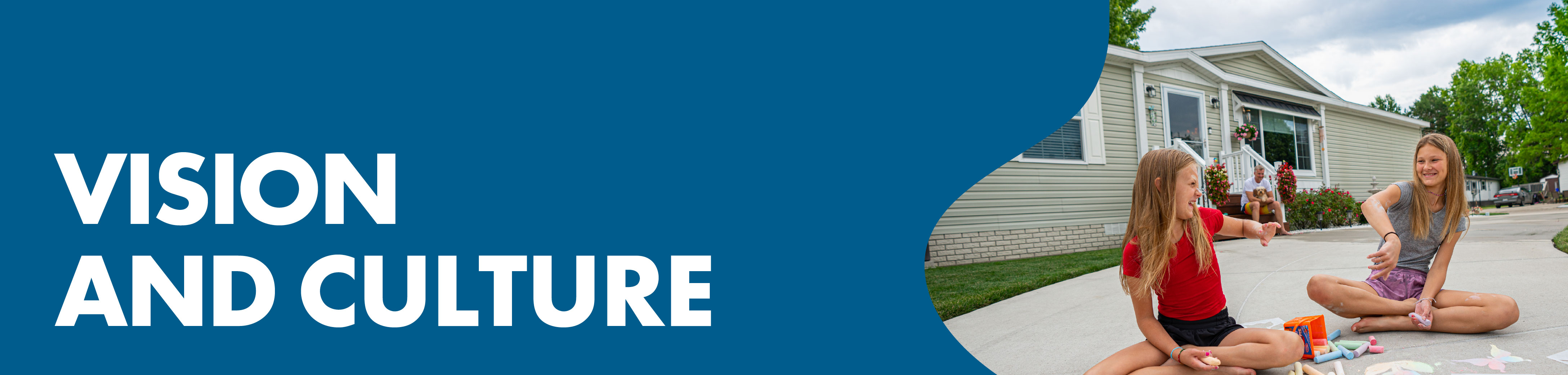 05_photo_Sun Communities 2025_T1_vision-and-culture.jpg