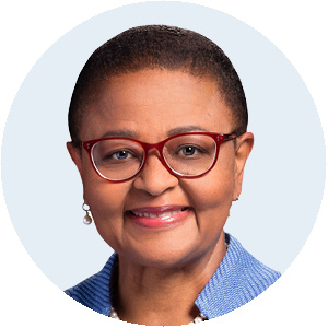 05_439020_photo_haynesworthl_Board Overview_Round_wt.jpg