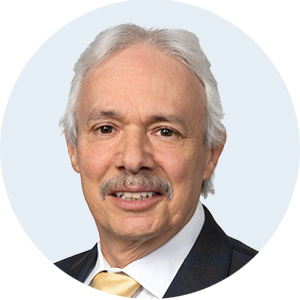 05_439020_photo_alfonsoh_Board Overview_round_wt.jpg