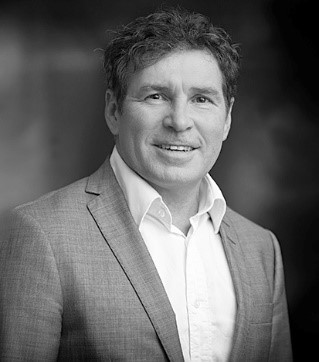 Mark W.jpg