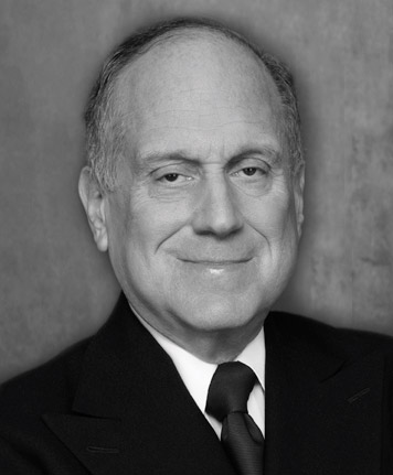 [MISSING IMAGE: ph_ronaldslauder-bw.jpg]