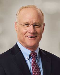 [MISSING IMAGE: ph_stevenhlipstein-4c.jpg]