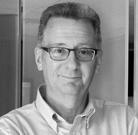 [MISSING IMAGE: ph_gregsbentley-bw.jpg]