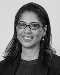 [MISSING IMAGE: ph_phyllishollis-bwlr.jpg]