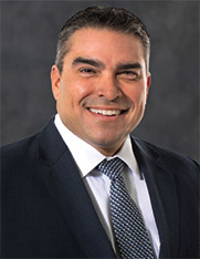 [MISSING IMAGE: ph_claygasparnew-4c.jpg]