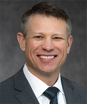 [MISSING IMAGE: ph_robertflowe-4c.jpg]