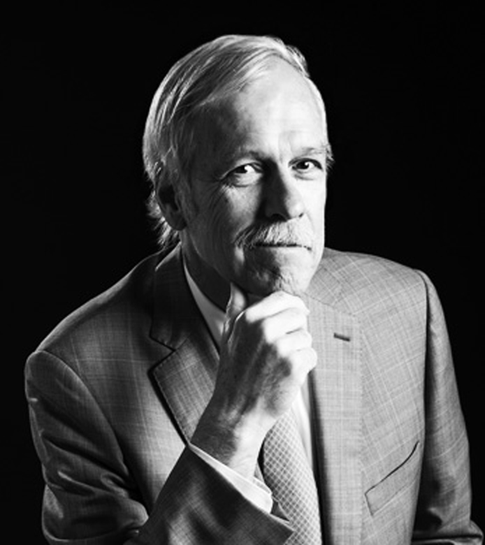 [MISSING IMAGE: ph_barryridings-bw.jpg]