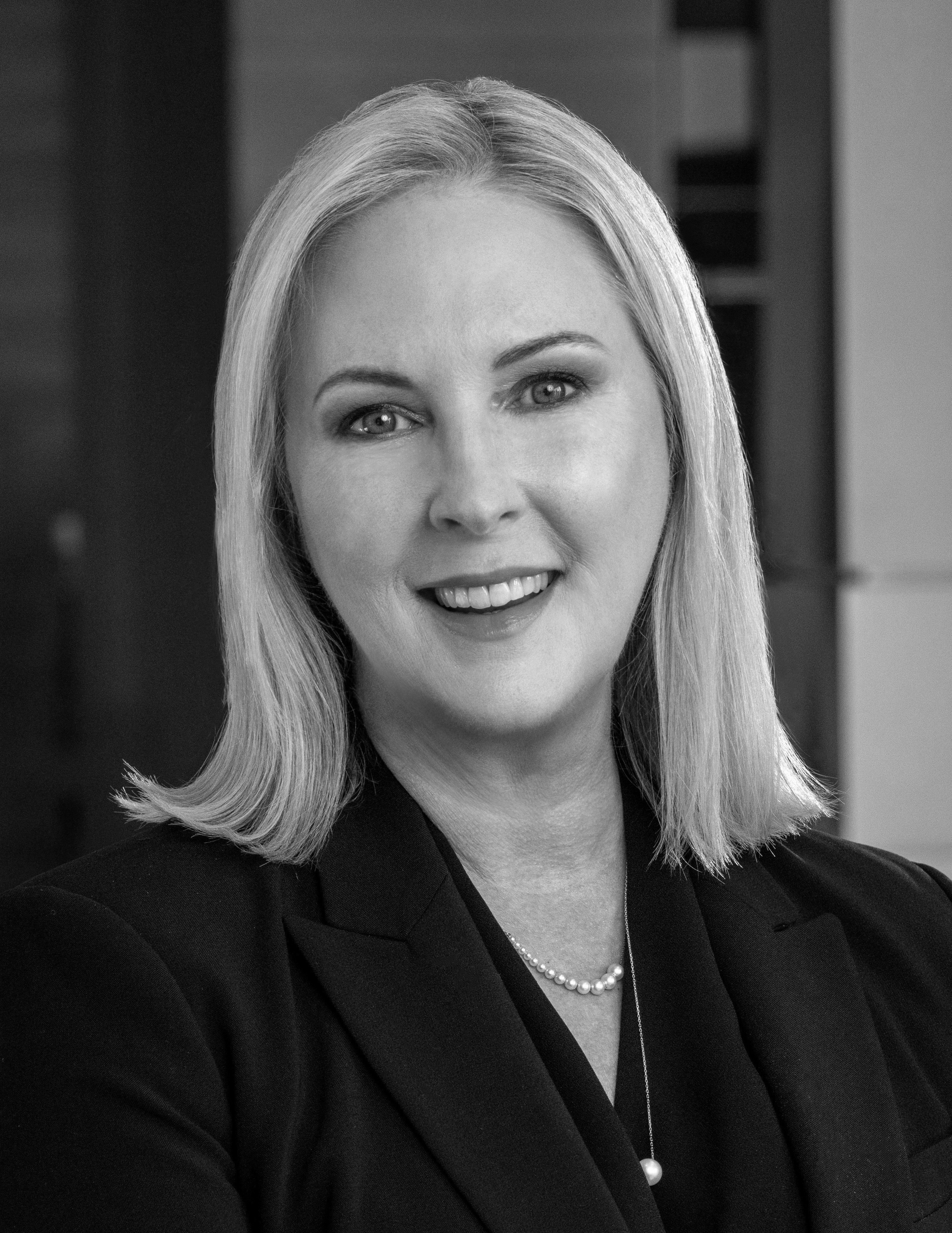 Lynne Puckett BW.jpg