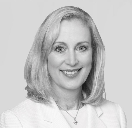 [MISSING IMAGE: ph_lisaglatch-bw.jpg]