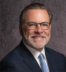 [MISSING IMAGE: ph_christopherhfrank-4c.jpg]