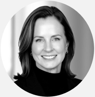 Linda Gibson.v2-Background.242-242-242.jpg