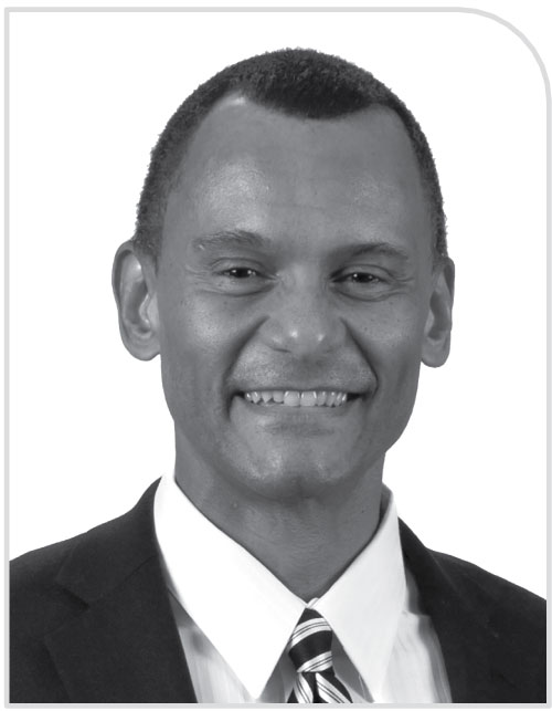 [MISSING IMAGE: ph_paulswilliams-bw.jpg]