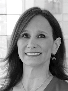 [MISSING IMAGE: ph_anncgallo-bw.jpg]