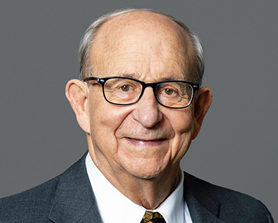 Peter Rhein 4 - email - 400x320.jpg