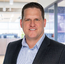 [MISSING IMAGE: ph_gregorgarrynew-4clr.jpg]