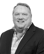 [MISSING IMAGE: ph_darrellwchambliss-bw.jpg]