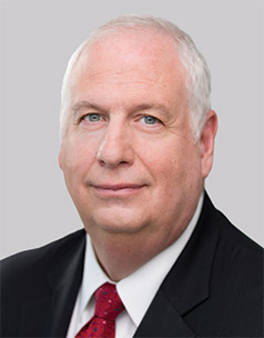 [MISSING IMAGE: ph_nicholascfanannew-4c.jpg]