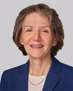 [MISSING IMAGE: ph_carolinedorsa-4c.jpg]