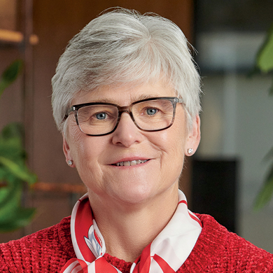 05_PRO012658_Board_ Burns.jpg