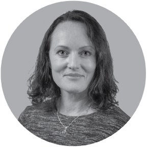 [MISSING IMAGE: ph_carmel-bw.jpg]