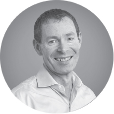 [MISSING IMAGE: ph_roymackenzie-bw.jpg]