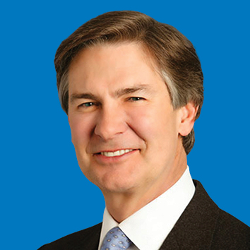 05_PRO013689_DirectorHeadshot_Lowe.jpg