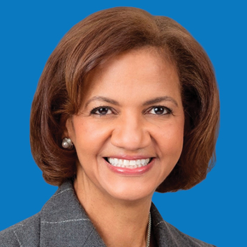 05_PRO013689_DirectorHeadshot_Price.jpg