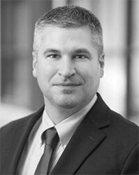 [MISSING IMAGE: ph_matthewcbrown-bwlr.jpg]